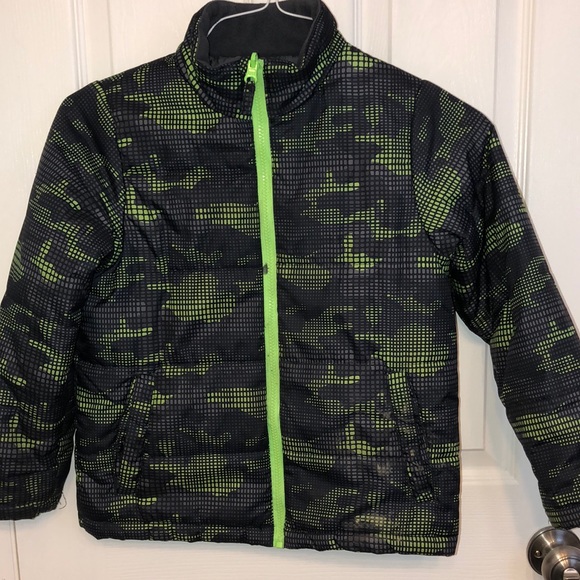Swiss Tech Other - Swiss Tech Boys Camo Coat Size M